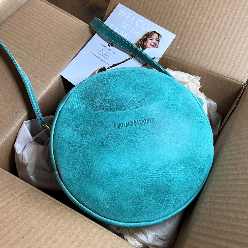 Portland Leather Goods Large Circle crossbody “Unicorn Reef”.